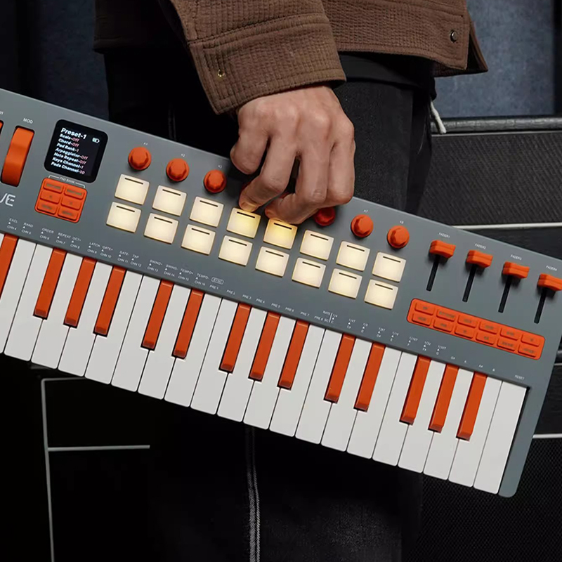 Midi Controller Pad - 37 Tuşlu MIDI Klavye Taşınabilir Bluetooth