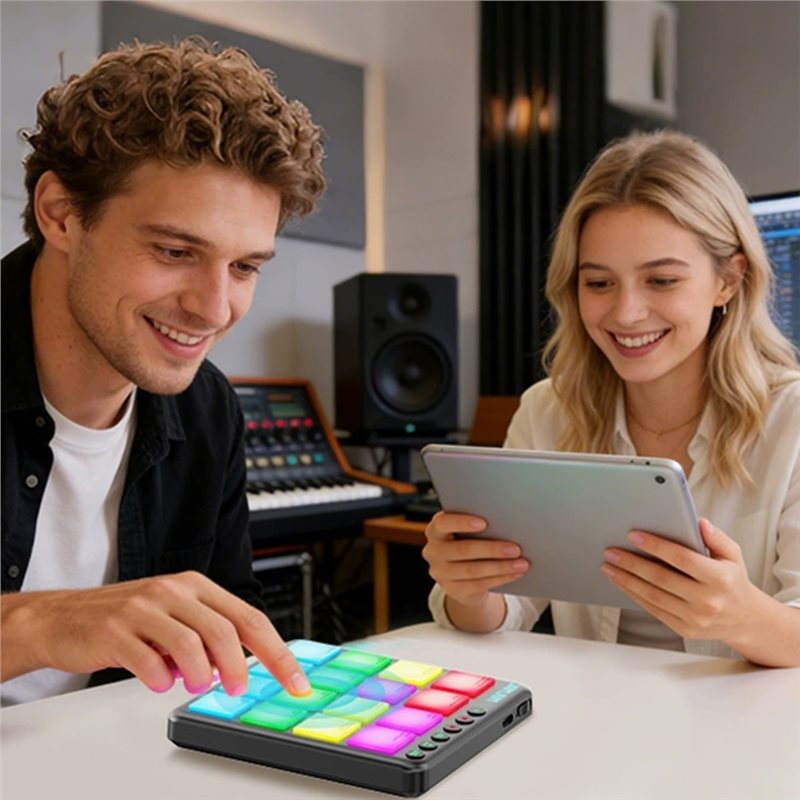 【SEYAHAT İÇİN GEREKLİ】JAMJUM M - Midi Controller Pad incelemesi ve fiyatı