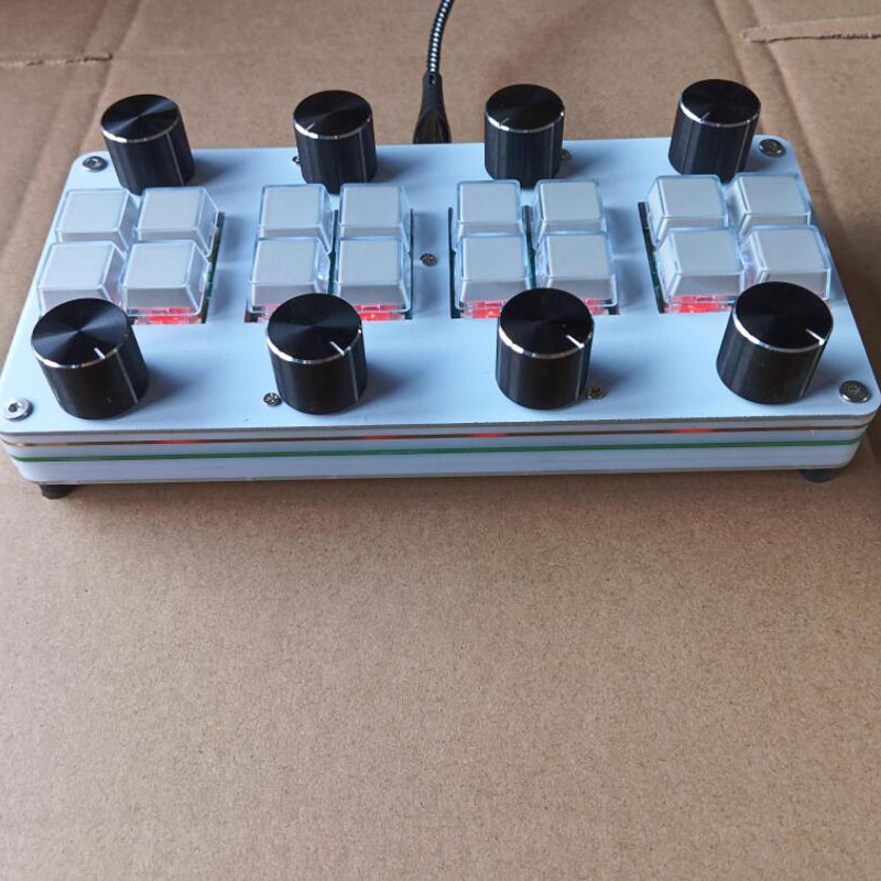 DAW yazılımı için 8 anahtar ve - Midi Controller Pad incelemesi ve fiyatı